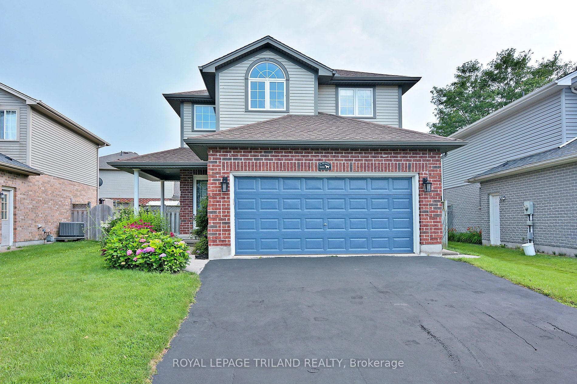 1033 South Wenige Dr, London ONTARIO